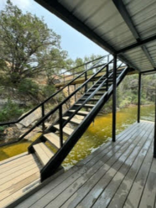 Gallery Dock 8